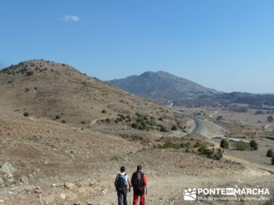 La sierra Oeste de Madrid. Puerto de la Cruz Verde, Robledo de Chavela, ermita de Navahonda. senderi